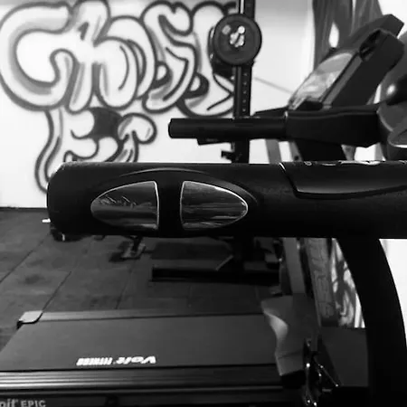 Central Comfortable With Gym 1+1 아파트 이스탄불